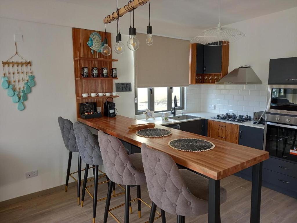 373 Wolmar Cosy And Modern Apartment- 200 Metres From The Beach And Supermarkets And Just Next To Domaine De Wolmar With Views Of Deers And Green Natural Park Flic-en-Flacq エクステリア 写真